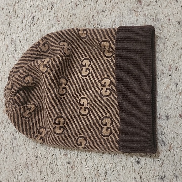 Gucci Accessories - Gucci Brown Tan Monogram Striped Beanie Winter Cap Hat Sz. S